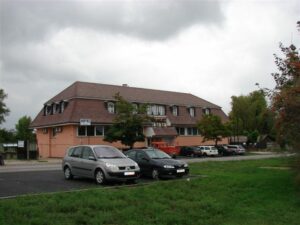 Dunagáz Zrt. Dorog – IQ-Therm nyílászáró-referencia