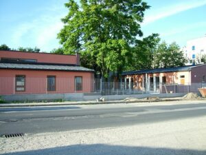 Esztergomi Bölcsőde – IQ-Therm nyílászáró-referencia