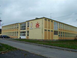 Kazincbarcika, Don Bosco Szakiskola – IQ-Therm nyílászáró-referencia