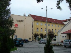 IQ-Therm referencia: Nyergesújfalu, Szalézi Iskola